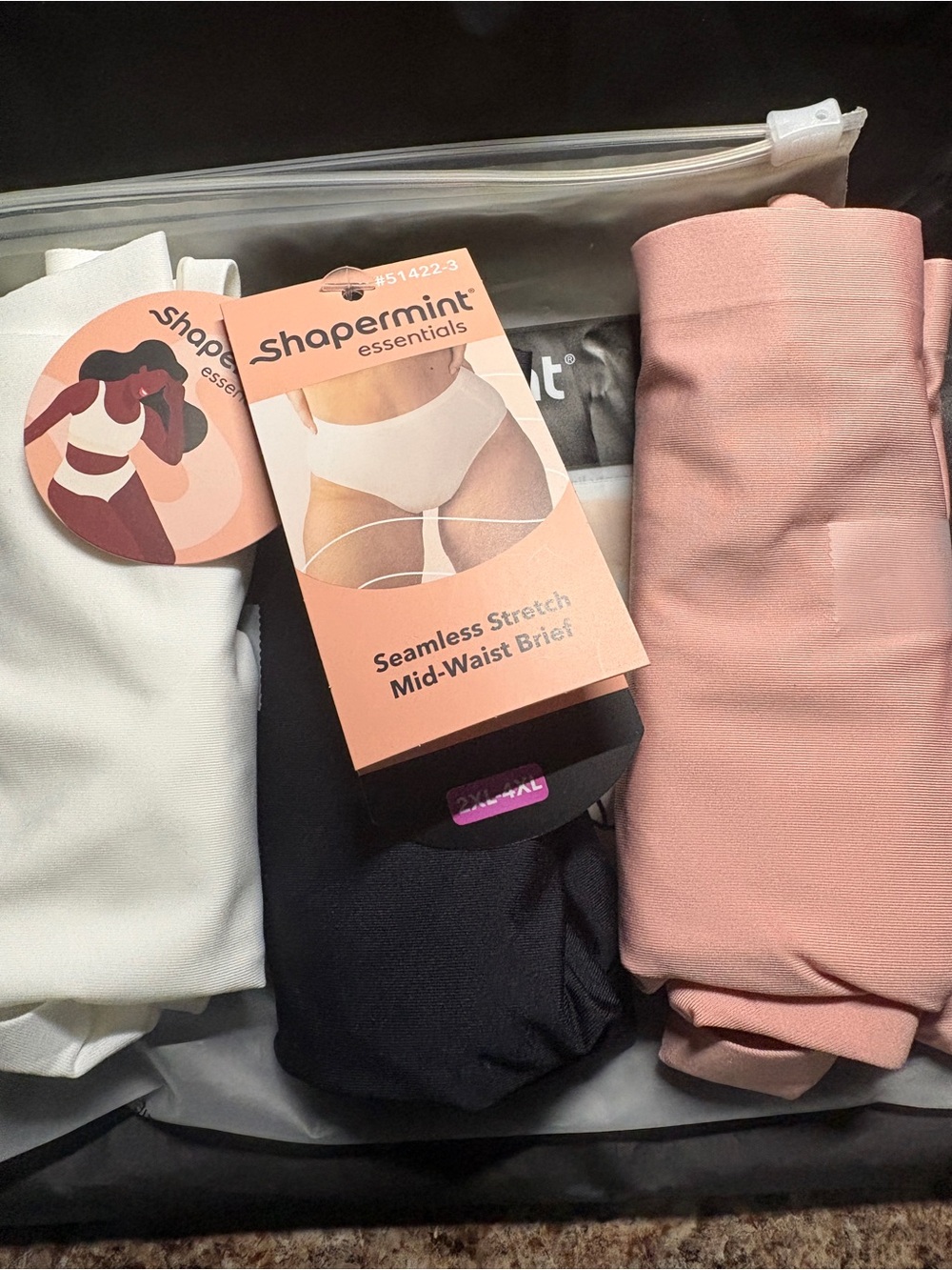 Shapermint NWT Essentials Seamless Mid-Waist Briefs - 3 Pack)